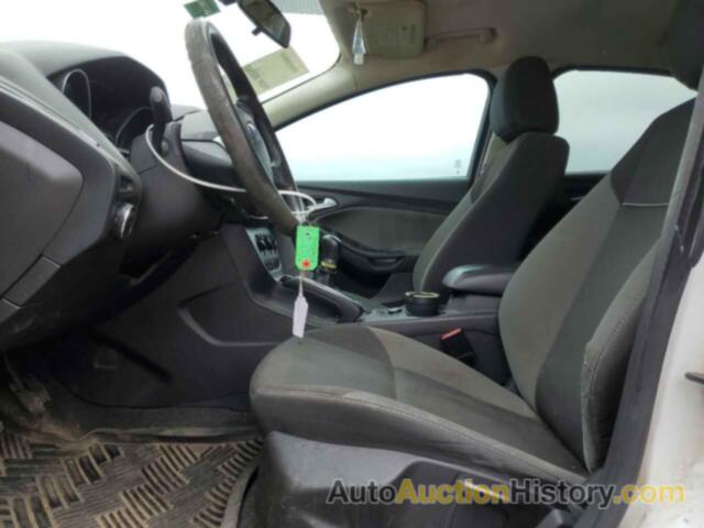 FORD FOCUS SE, 1FADP3F24DL166555