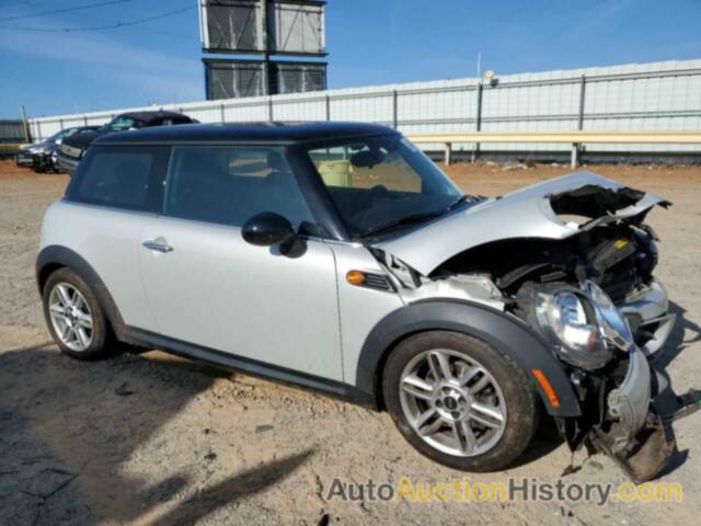 MINI COOPER, WMWSU3C57DT687422