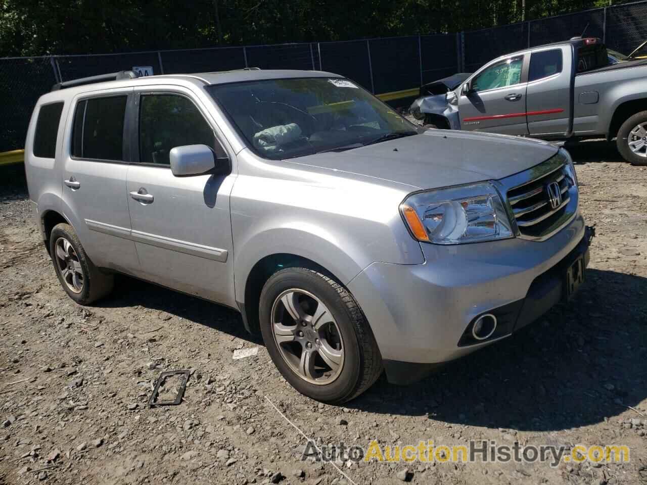 2015 HONDA PILOT SE, 5FNYF4H33FB053096