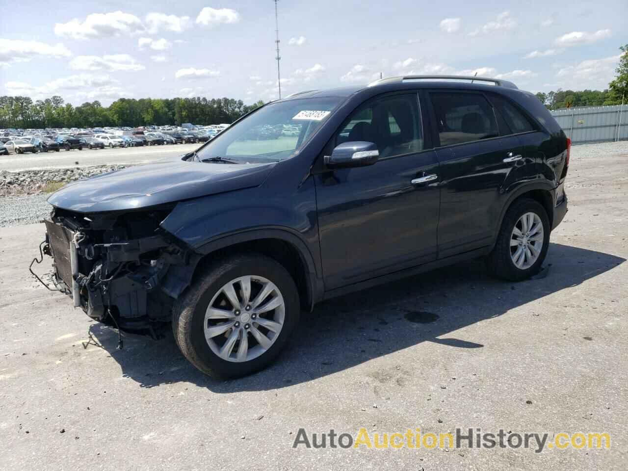 2011 KIA SORENTO BASE, 5XYKT4A20BG083658