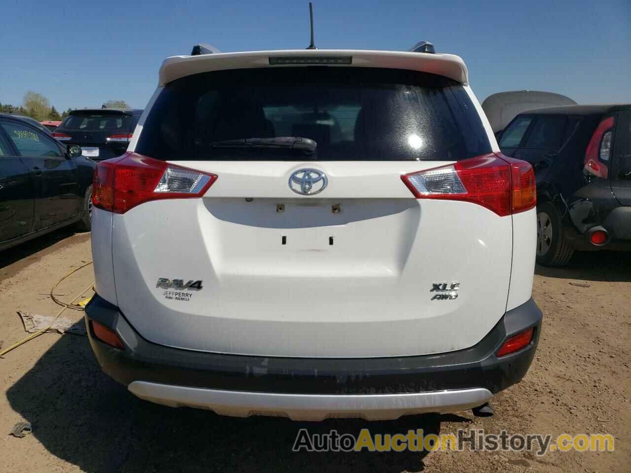 TOYOTA RAV4 XLE, JTMRFREV3FD150491