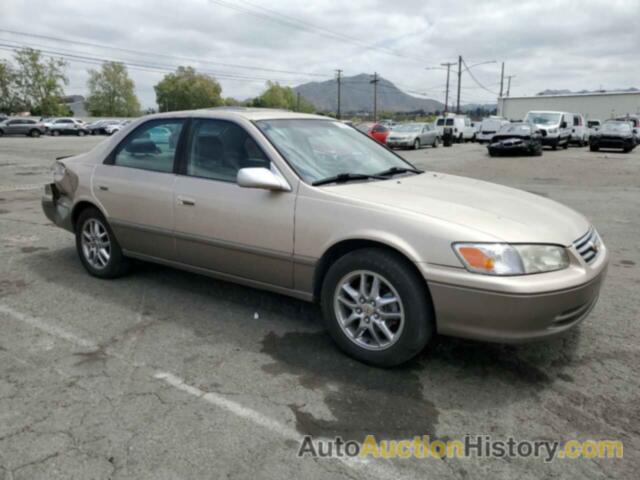 TOYOTA CAMRY LE, JT2BF28K8Y0251782