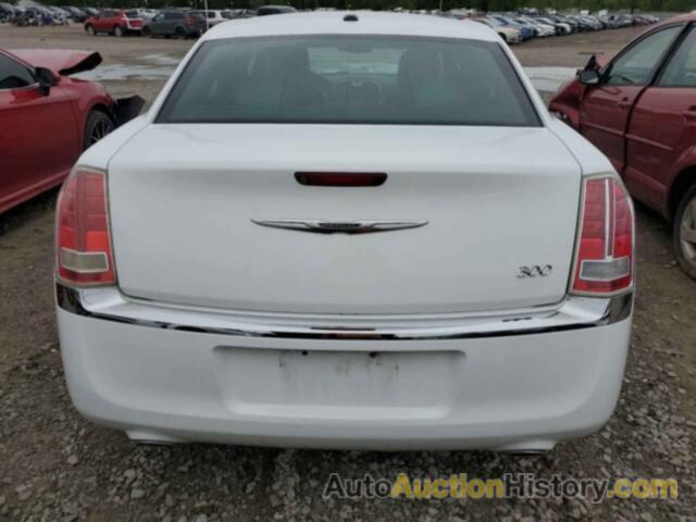 CHRYSLER 300, 2C3CCAAG2DH588222