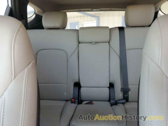 HYUNDAI SANTA FE, 5NMZU3LB2HH043888