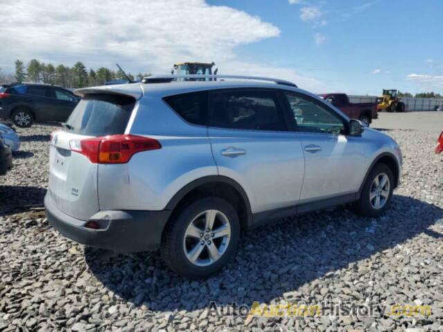 TOYOTA RAV4 XLE, JTMRFREV7FD160134