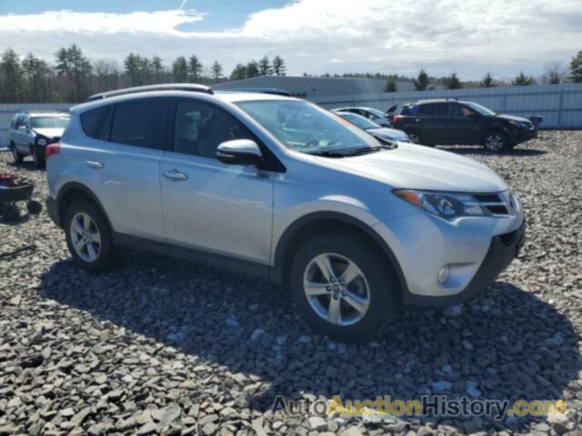 TOYOTA RAV4 XLE, JTMRFREV7FD160134