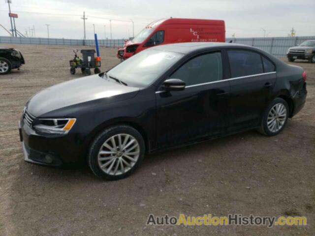 VOLKSWAGEN JETTA SEL, 3VWLX7AJ4CM323040