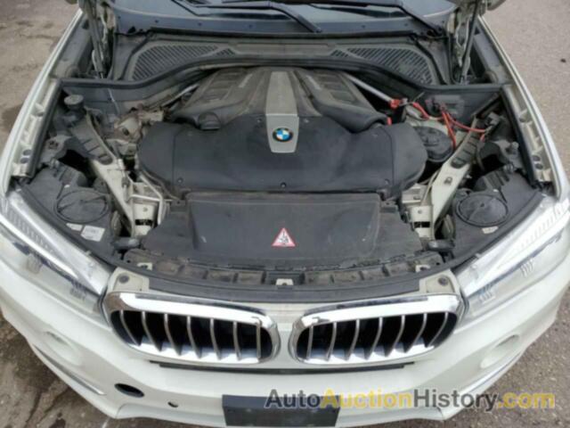 BMW X5 XDRIVE50I, 5UXKR6C58E0C03199