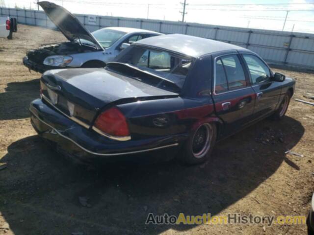 FORD CROWN VIC LX, 2FAFP74W7XX172203