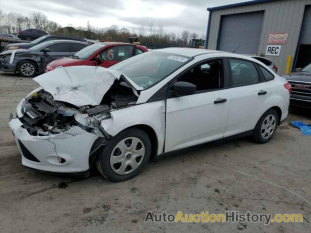 FORD FOCUS S, 1FAHP3E28CL408765