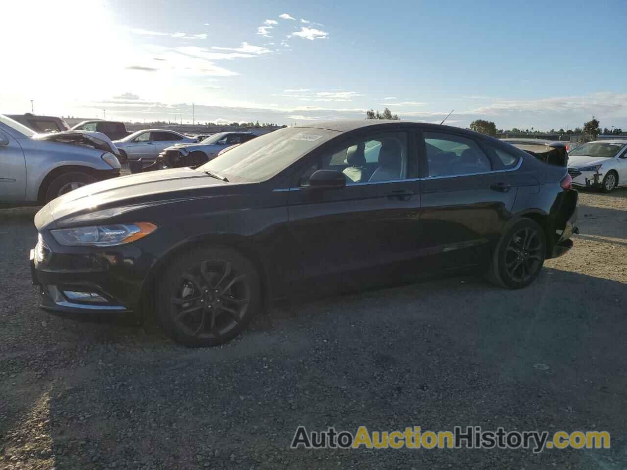 FORD FUSION SE, 3FA6P0HD4JR268585