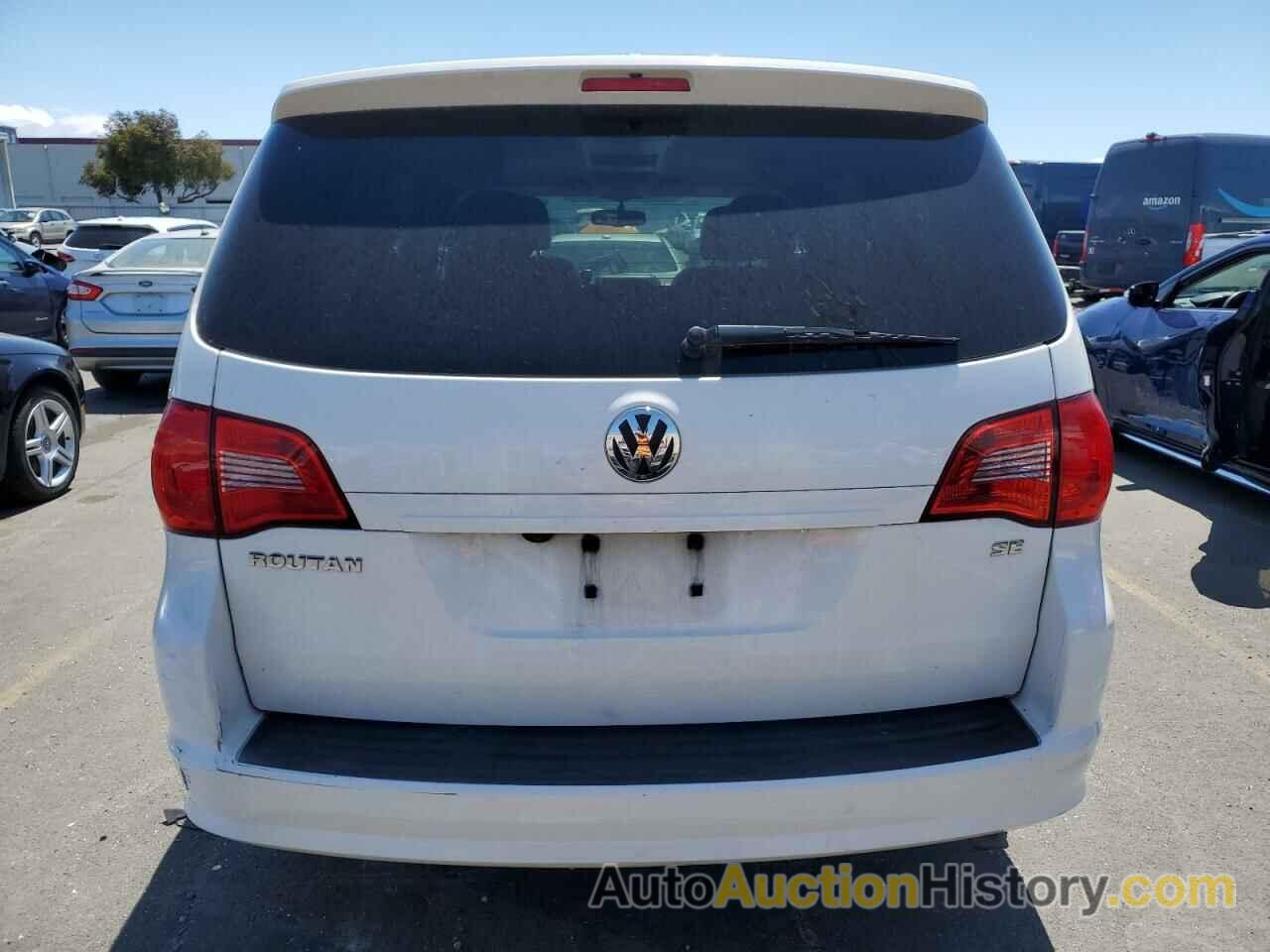 VOLKSWAGEN ROUTAN SE, 2V4RW3DG1BR642448