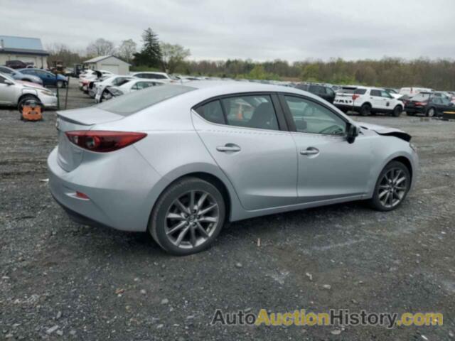 MAZDA 3 GRAND TOURING, 3MZBN1W35JM255532