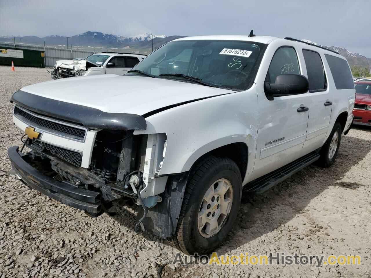 CHEVROLET SUBURBAN C1500  LS, 1GNUCHE01AR161459