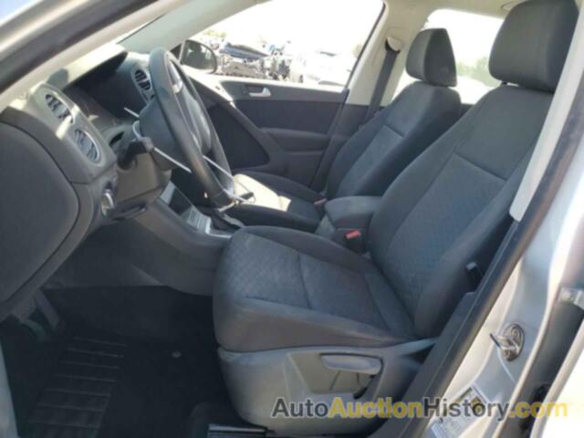 VOLKSWAGEN TIGUAN S, WVGAV3AX9DW609816