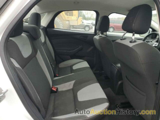 FORD FOCUS SE, 1FAHP3F26CL255625