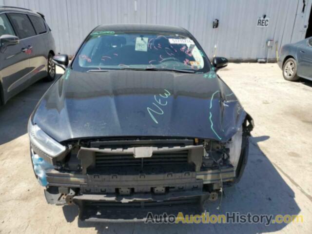 FORD FUSION SE, 3FA6P0H77FR258652