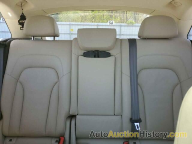 AUDI Q5 PREMIUM PLUS, WA1DGAFPXEA022025