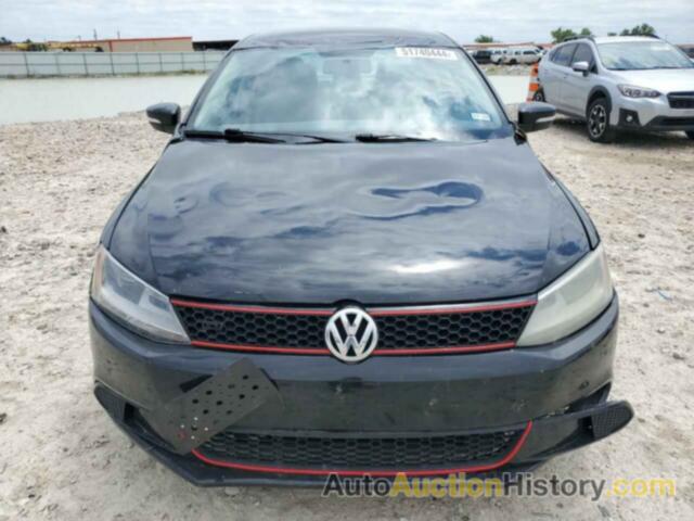 VOLKSWAGEN JETTA SE, 3VWDX7AJXDM365623