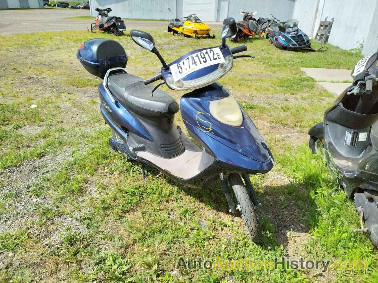 2000 SCOO MOPED, 131450170400065