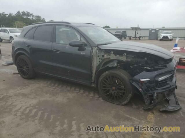 PORSCHE CAYENNE, WP1AA2AY2NDA05538