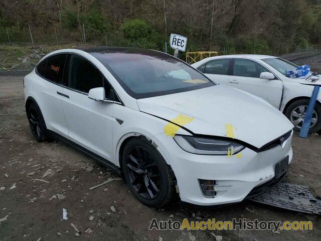 TESLA MODEL X, 5YJXCAE20GF017608