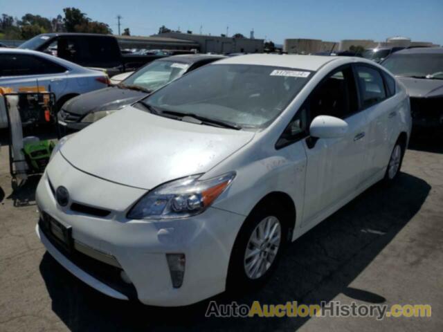 TOYOTA PRIUS, JTDKN3DP2F3075387