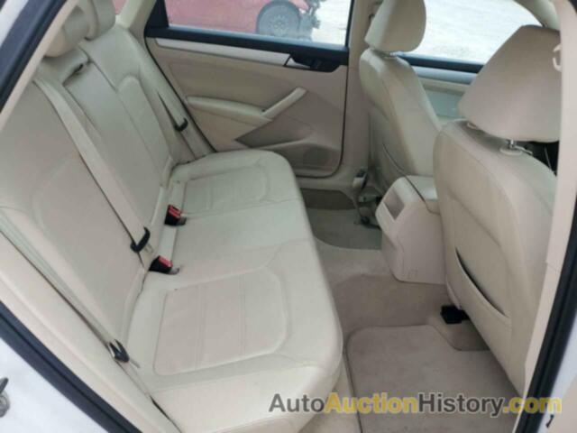 VOLKSWAGEN PASSAT SE, 1VWBH7A39CC084600