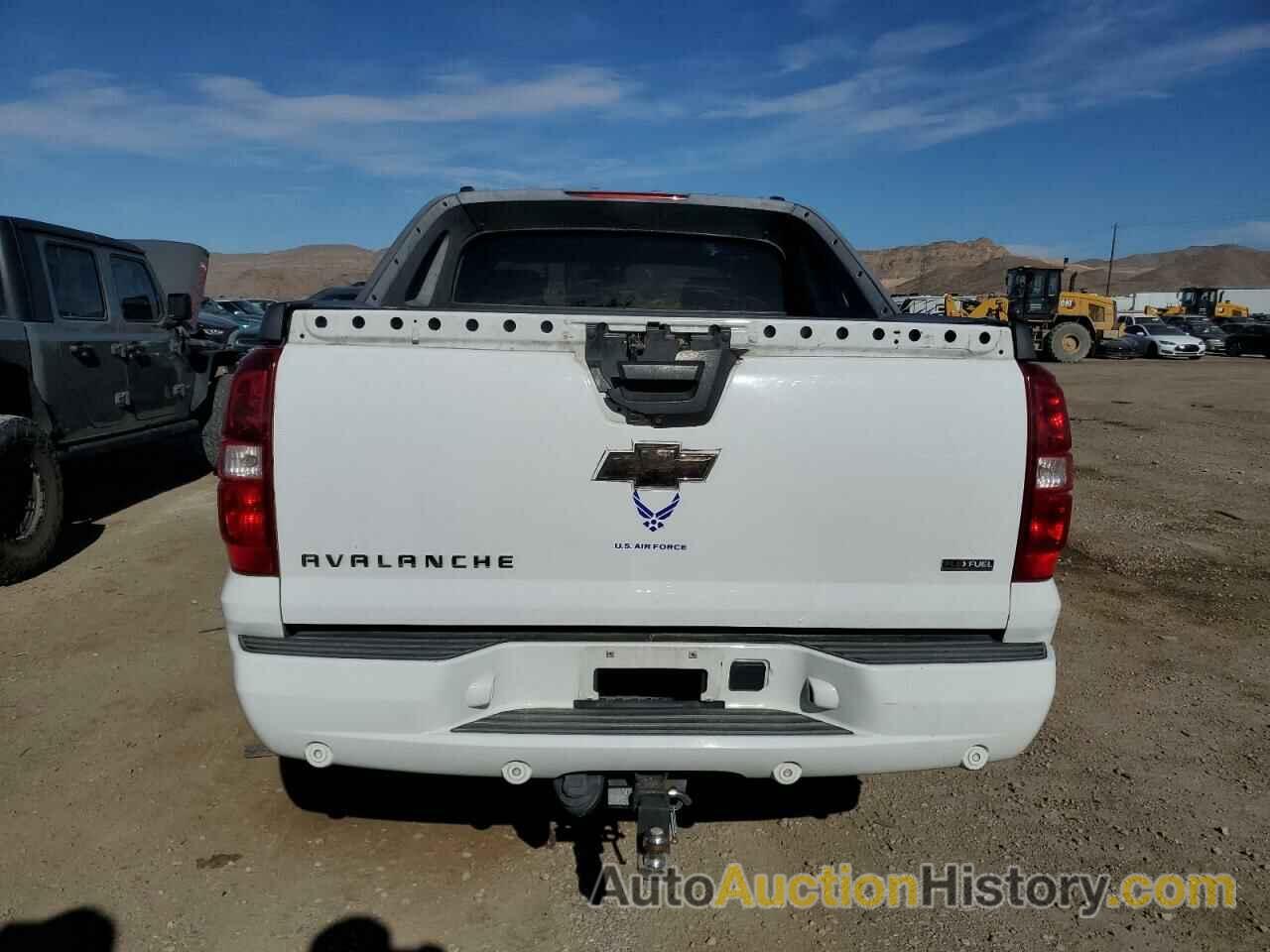 CHEVROLET AVALANCHE K1500, 3GNFK12328G291049