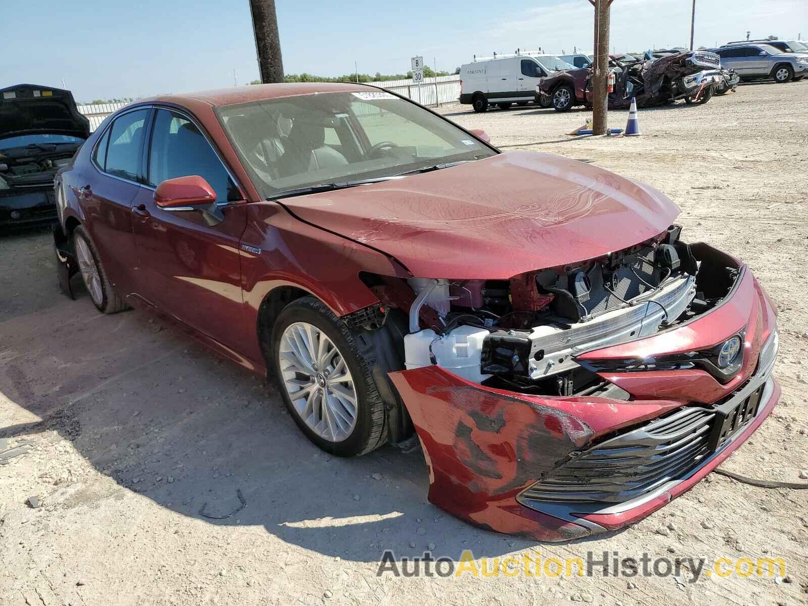 2020 TOYOTA CAMRY XLE, 4T1F31AK6LU526777