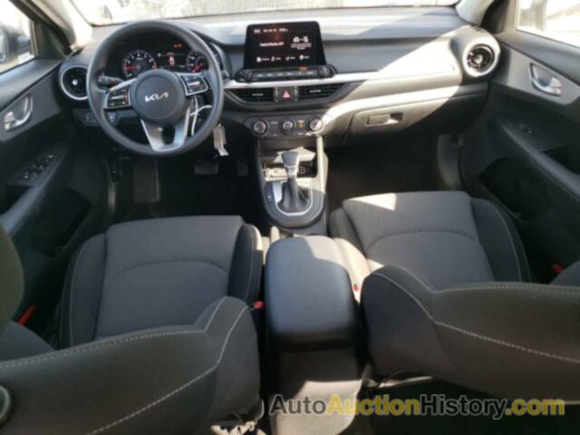 KIA FORTE LX, 3KPF24AD1PE647649