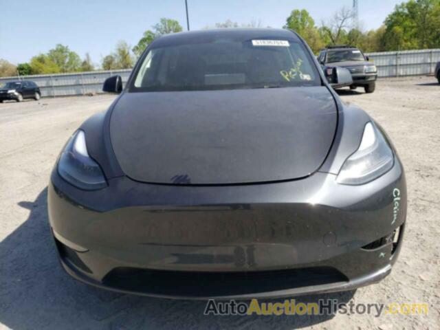 TESLA MODEL Y, 7SAYGDEE2RF995179