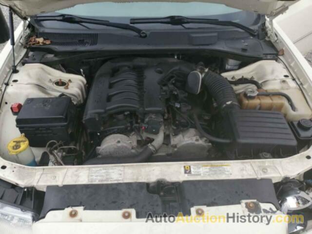 CHRYSLER 300 TOURING, 2C3LA53G98H319974