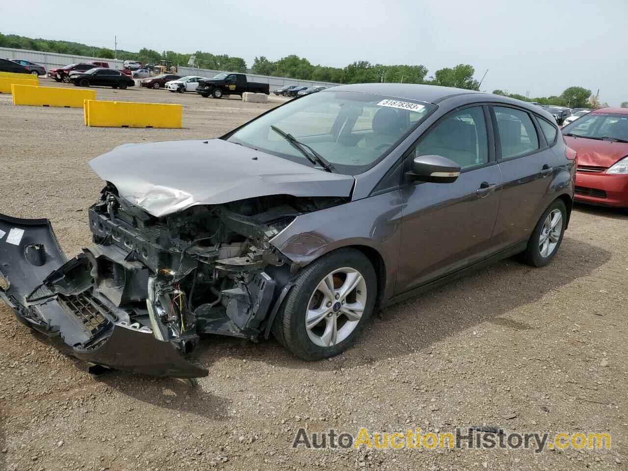 2014 FORD FOCUS SE, 1FADP3K26EL440913