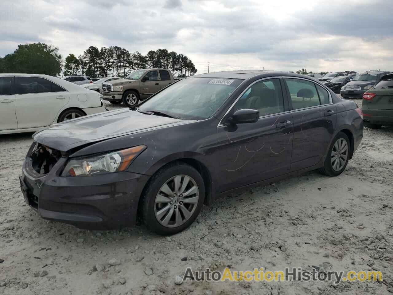 HONDA ACCORD EX, 1HGCP2F72BA132720