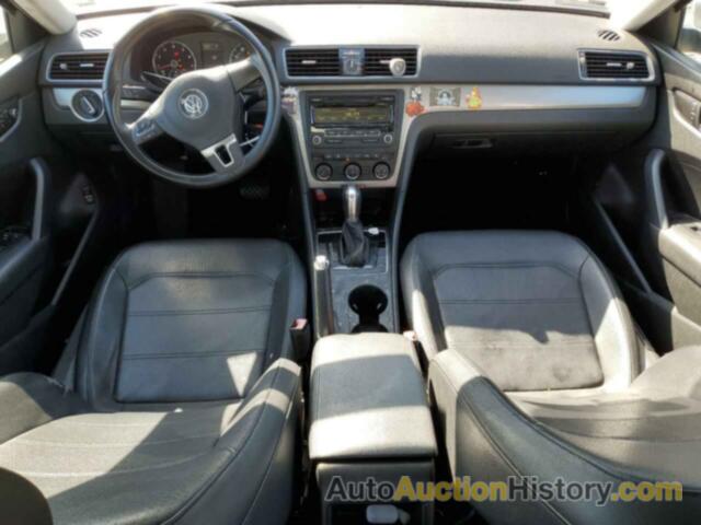 VOLKSWAGEN PASSAT S, 1VWAT7A32EC032884