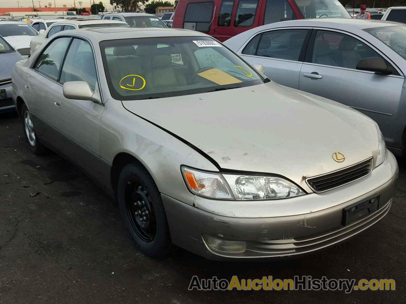 1999 LEXUS ES 300, JT8BF28GXX5053689