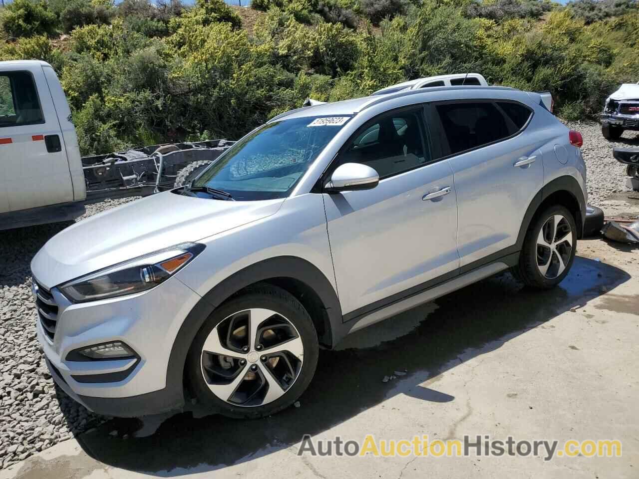 2017 HYUNDAI TUCSON LIMITED, KM8J3CA28HU336394