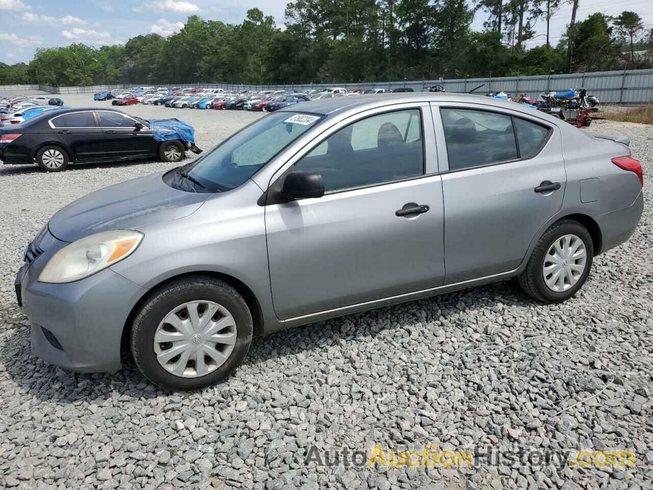 NISSAN VERSA S, 3N1CN7AP1DL847026