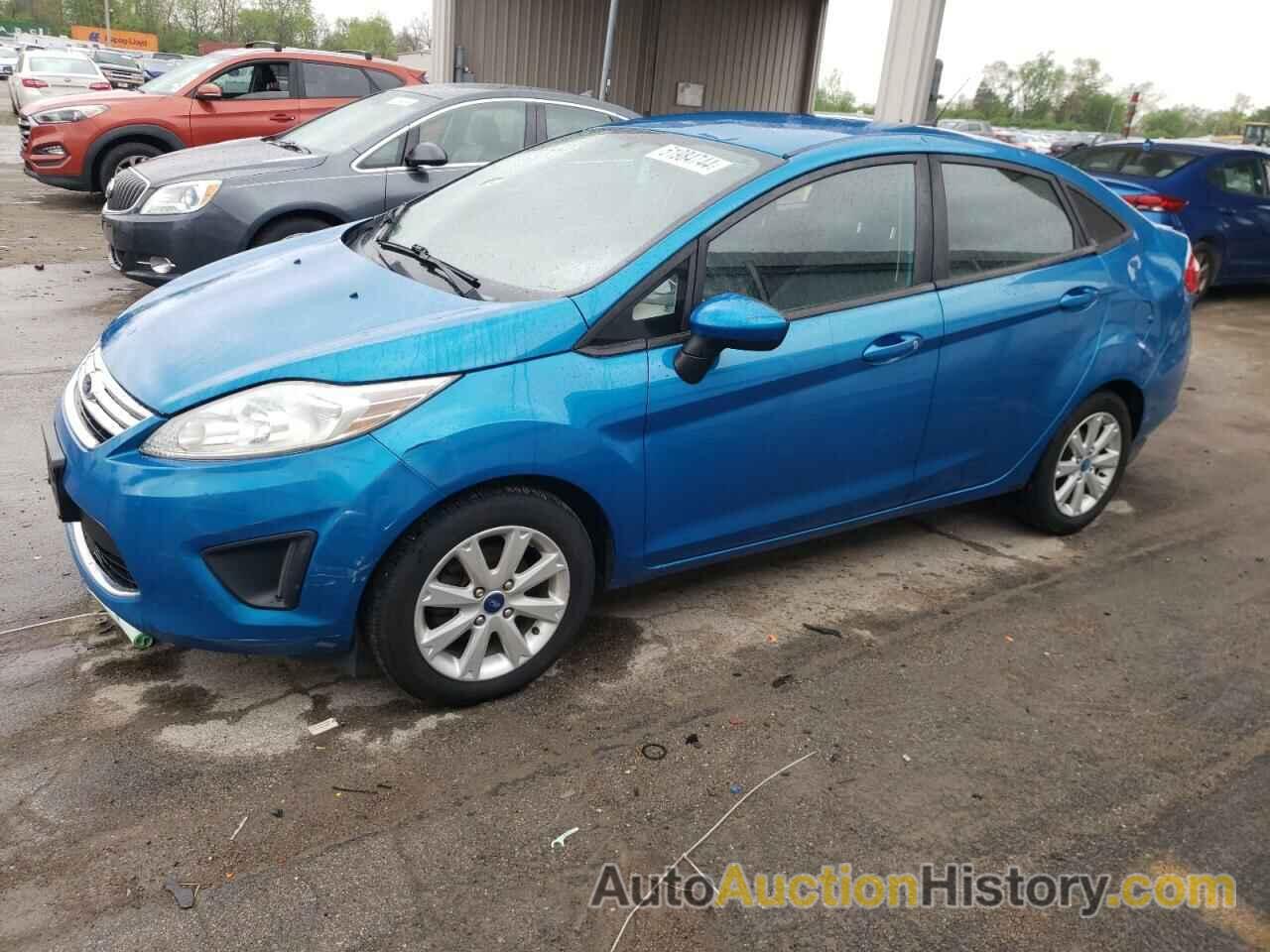 FORD FIESTA SE, 3FADP4BJ0CM115392