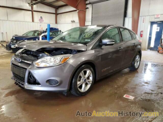 FORD FOCUS SE, 1FADP3K26EL449630