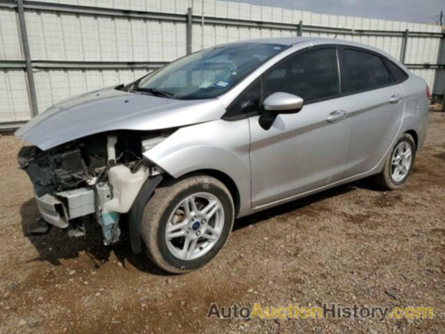 FORD FIESTA SE, 3FADP4BJXJM126347