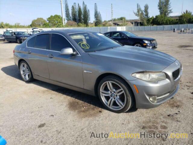 BMW 5 SERIES I, WBAFR1C53BC260520