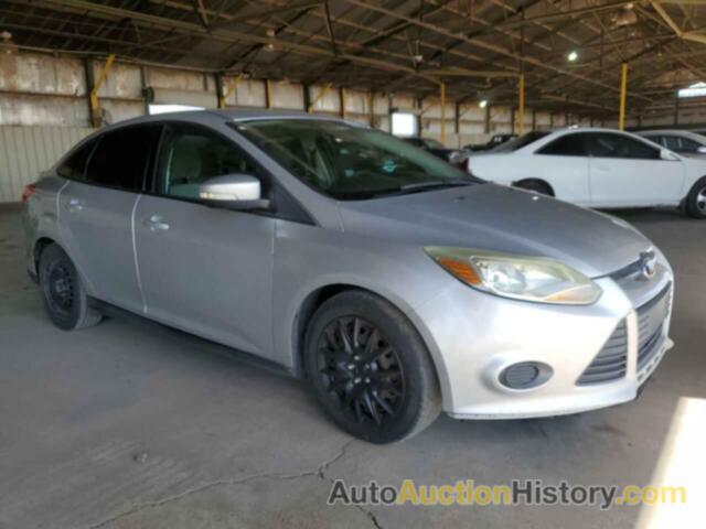 FORD FOCUS SE, 1FADP3F2XEL350237