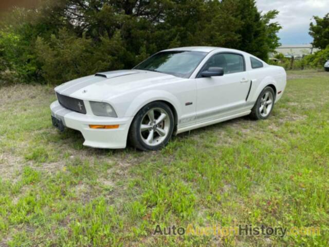 FORD MUSTANG GT, 1ZVHT82HX75304300