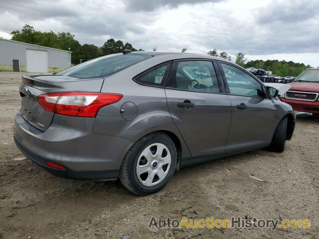 FORD FOCUS S, 1FADP3E23EL184127