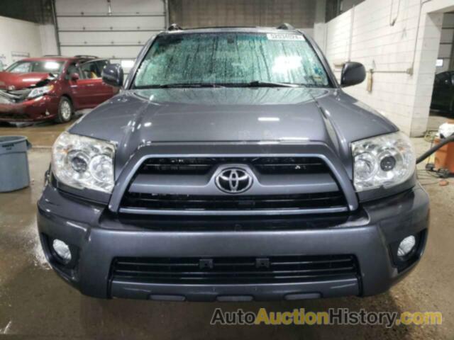 TOYOTA 4RUNNER LIMITED, JTEBU17R38K019192