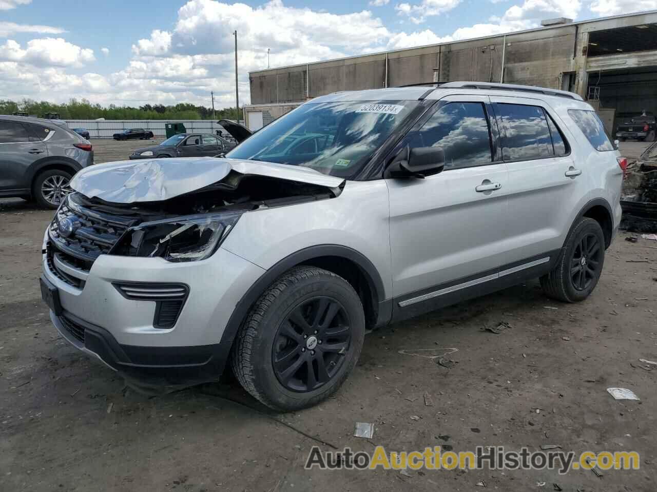 FORD EXPLORER XLT, 1FM5K8D82KGA40861