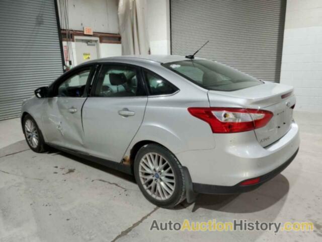 FORD FOCUS SEL, 1FAHP3H23CL105971