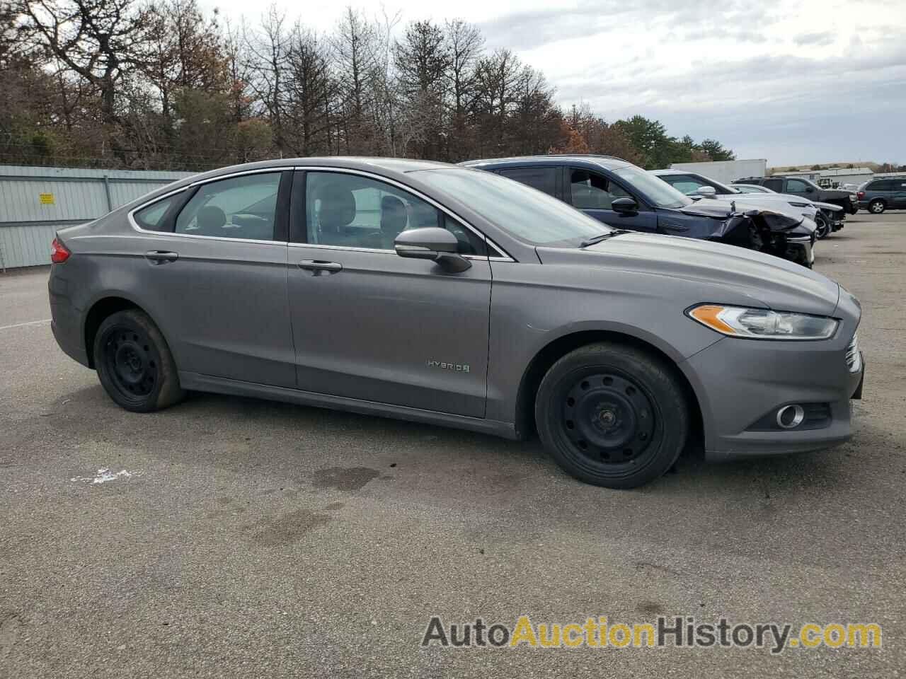 FORD FUSION SE HYBRID, 3FA6P0LU3ER117444